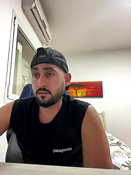 Snapshot of luffykingofpirets chatting on November 10, 2025, 2:11 pm luffykingofpirets online show from November 10, 2025, 2:11 pm