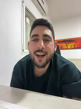 Snapshot of luffykingofpirets chatting on February 13, 2025, 10:33 pm luffykingofpirets online show from February 13, 2025, 10:33 pm