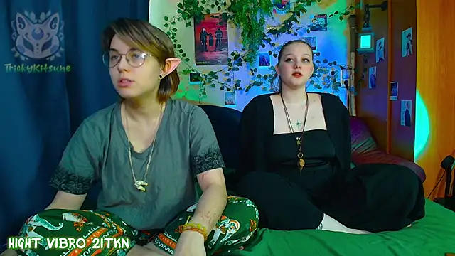 Snapshot of TrickyKitsune chatting on May 2, 2026, 3:50 pm TrickyKitsune online show from May 2, 2026, 3:50 pm