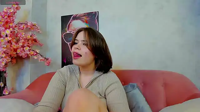 EricaElliott online show from February 4, 2025, 7:29 am
