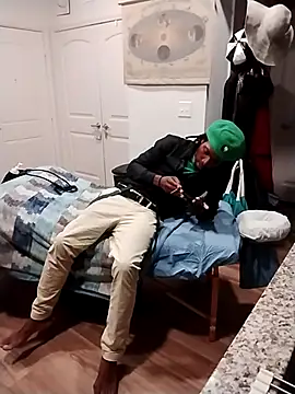 VelvetChocolate7 online show from October 1, 2025, 4:39 am