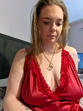 OFChloVIPxx online show from February 19, 2026, 7:22 pm