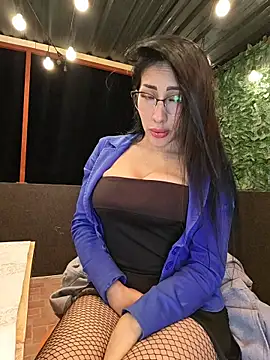 Isabellitasexi38 online show from April 4, 2026, 3:35 am