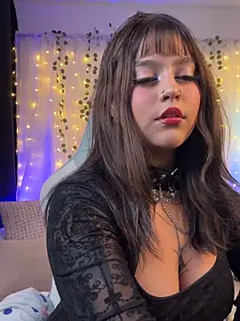 kath kitty online show from June 14, 2026, 3:19 am