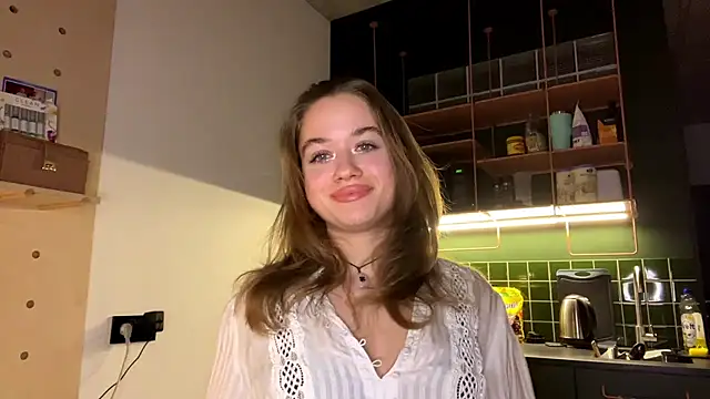 Snapshot of RoxyStar17 chatting on January 25, 2025, 8:31 pm RoxyStar17 online show from January 25, 2025, 8:31 pm