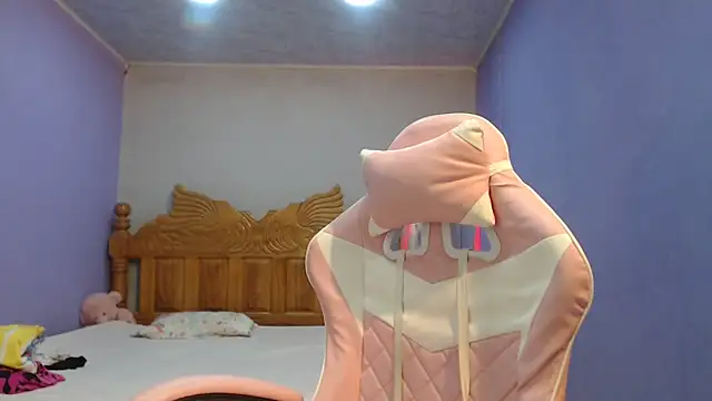 Snapshot of Coral0403 chatting on September 14, 2025, 5:46 pm Coral0403 online show from September 14, 2025, 5:46 pm