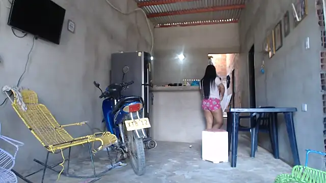 Snapshot of Coral0403 chatting on October 4, 2025, 4:41 pm Coral0403 online show from October 4, 2025, 4:41 pm