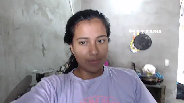 Snapshot of Coral0403 chatting on March 2, 2025, 4:14 pm Coral0403 online show from March 2, 2025, 4:14 pm