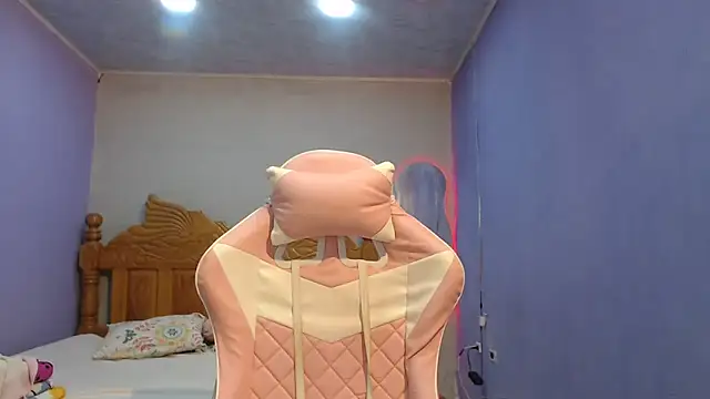 Snapshot of Coral0403 chatting on September 16, 2025, 2:07 pm Coral0403 online show from September 16, 2025, 2:07 pm