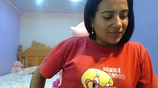 Snapshot of Coral0403 chatting on September 12, 2025, 12:22 am Coral0403 online show from September 12, 2025, 12:22 am