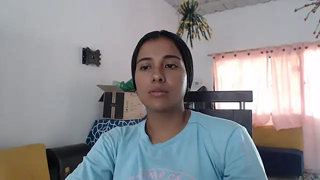 Snapshot of Coral0403 chatting on March 12, 2025, 8:09 pm Coral0403 online show from March 12, 2025, 8:09 pm