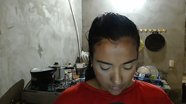 Snapshot of Coral0403 chatting on March 3, 2025, 12:34 am Coral0403 online show from March 3, 2025, 12:34 am