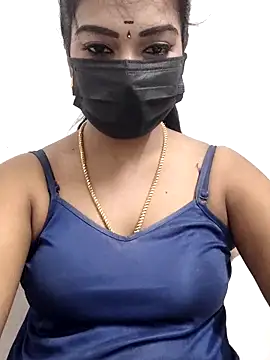 Snapshot of meena_27 chatting on November 4, 2025, 7:17 pm meena 27 online show from November 4, 2025, 7:17 pm