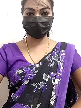 Snapshot of meena_27 chatting on October 24, 2025, 8:13 am meena 27 online show from October 24, 2025, 8:13 am