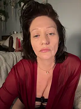 AlessasRoom online show from February 2, 2026, 4:11 am