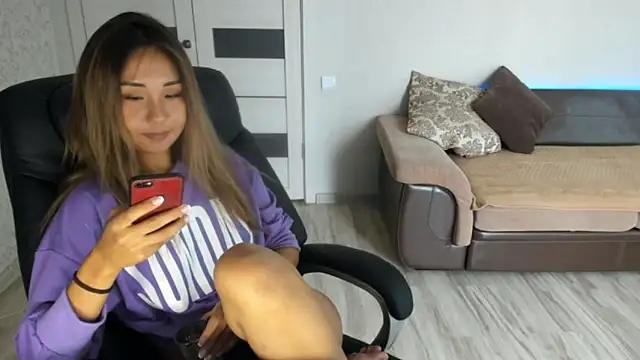 karishee online show from December 1, 2025, 7:04 pm