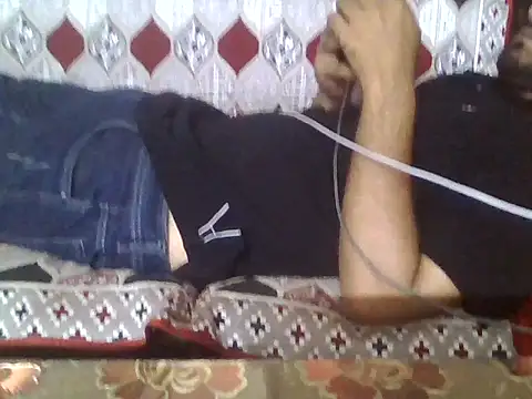Snapshot of indihotguy chatting on May 31, 2026, 6:20 pm indihotguy online show from May 31, 2026, 6:20 pm