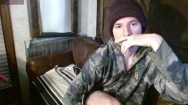 Snapshot of feelingverynaughty chatting on January 31, 2026, 7:23 pm feelingverynaughty online show from January 31, 2026, 7:23 pm