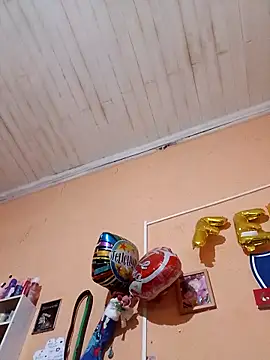 Snapshot of hotleon127 chatting on March 15, 2026, 8:16 pm hotleon127 online show from March 15, 2026, 8:16 pm