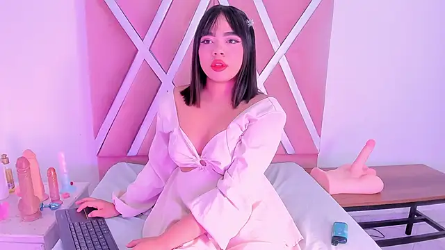 Snapshot of CATTLEYA_BIANCHI145 chatting on February 6, 2026, 3:24 am CATTLEYA BIANCHI145 online show from February 6, 2026, 3:24 am