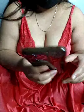 tanvihot2 online show from March 4, 2026, 4:04 pm