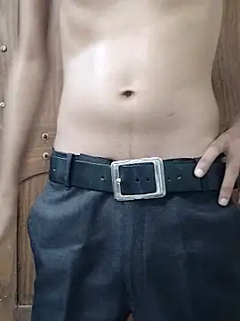 fakelove95 online show from October 14, 2025, 3:56 pm