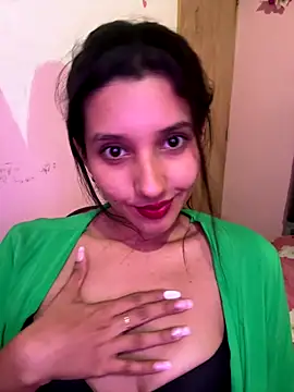 emmariders2 online show from October 19, 2025, 7:38 pm