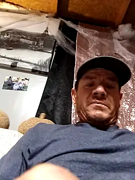 Playboy40 online show from October 14, 2025, 5:08 am