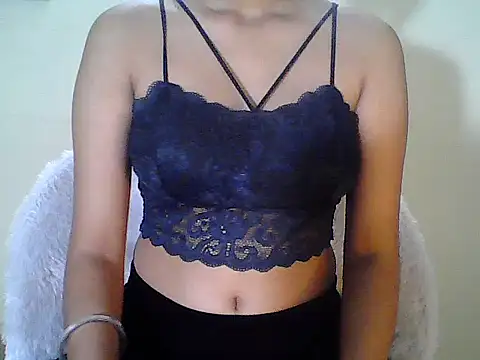 Snapshot of Naughty_Nayra chatting on September 17, 2025, 3:47 pm Naughty Nayra online show from September 17, 2025, 3:47 pm