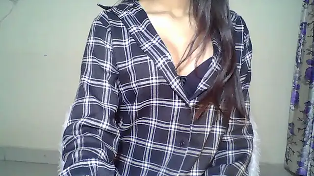 Naughty Nayra online show from January 14, 2026, 3:48 pm