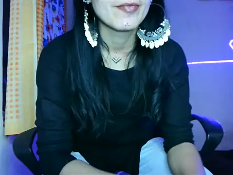 roseofvenom online show from February 22, 2025, 5:57 pm