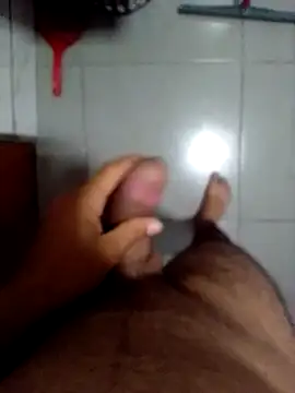 Snapshot of mlkpiranho25 chatting on January 24, 2025, 5:21 pm mlkpiranho25 online show from January 24, 2025, 5:21 pm