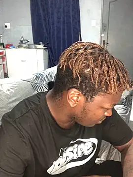 Redfucks333 online show from March 1, 2026, 7:47 pm