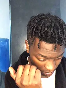 Redfucks333 online show from November 18, 2025, 7:28 pm