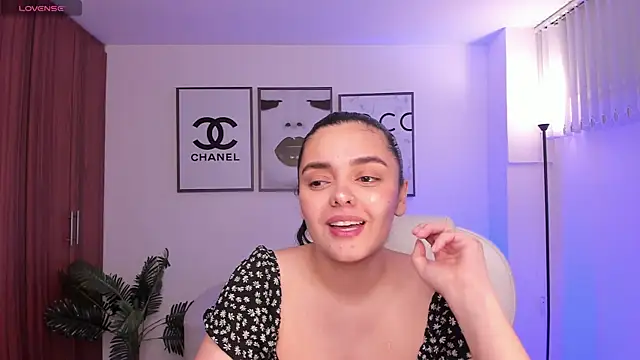 amelia cherry online show from September 27, 2025, 11:38 am