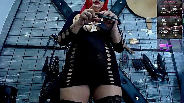 Alana Roth online show from November 14, 2025, 7:17 pm