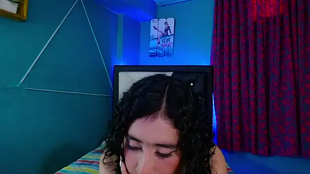 valerie mase online show from February 21, 2026, 8:33 pm