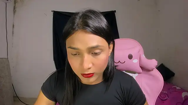 Miss noah18 online show from October 15, 2025, 9:56 pm