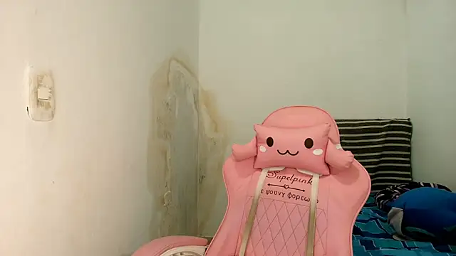 Snapshot of Miss_noah18 chatting on February 26, 2026, 9:59 pm Miss noah18 online show from February 26, 2026, 9:59 pm