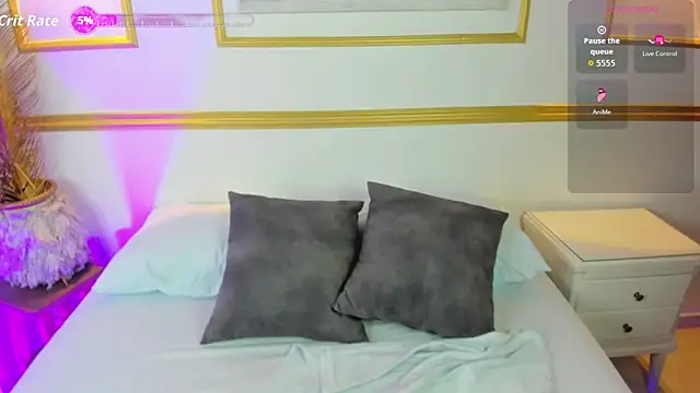 sweetpeach 20 online show from September 30, 2025, 8:04 pm