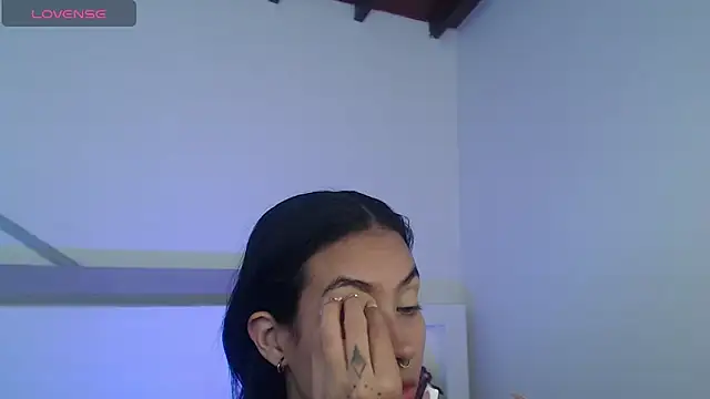 VenusEvans1 online show from January 24, 2025, 9:04 pm