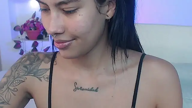 VenusEvans1 online show from February 27, 2025, 9:58 pm