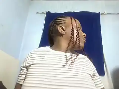 Snapshot of ThamiXX chatting on March 16, 2025, 3:50 pm ThamiXX online show from March 16, 2025, 3:50 pm