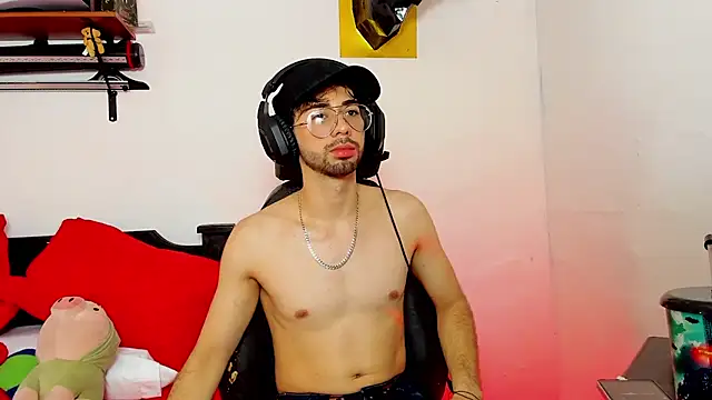LIANxxx8 online show from January 5, 2025, 6:35 am