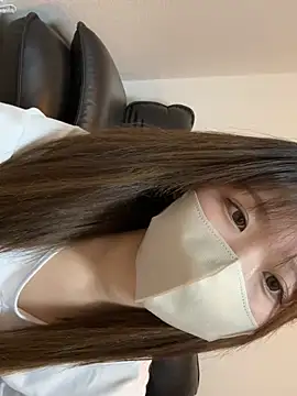 chikuwa 555 online show from January 8, 2025, 1:09 pm