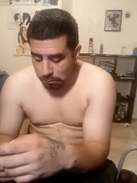 k1oudE online show from November 7, 2025, 4:06 am