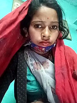 Arini Arora online show from February 25, 2025, 8:32 pm