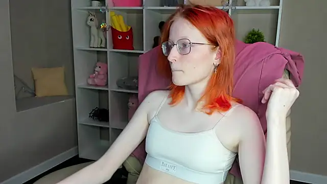 Snapshot of ElizabethHarpper chatting on February 13, 2026, 9:20 am ElizabethHarpper online show from February 13, 2026, 9:20 am