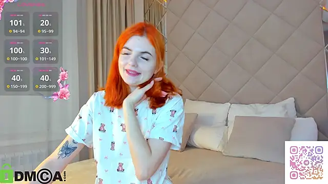 Snapshot of CharlotteMitchell chatting on October 22, 2025, 12:10 am CharlotteMitchell online show from October 22, 2025, 12:10 am