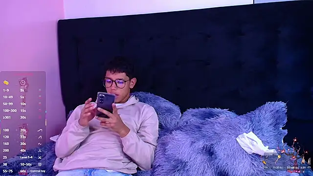 RyanPricee online show from November 26, 2025, 4:12 am